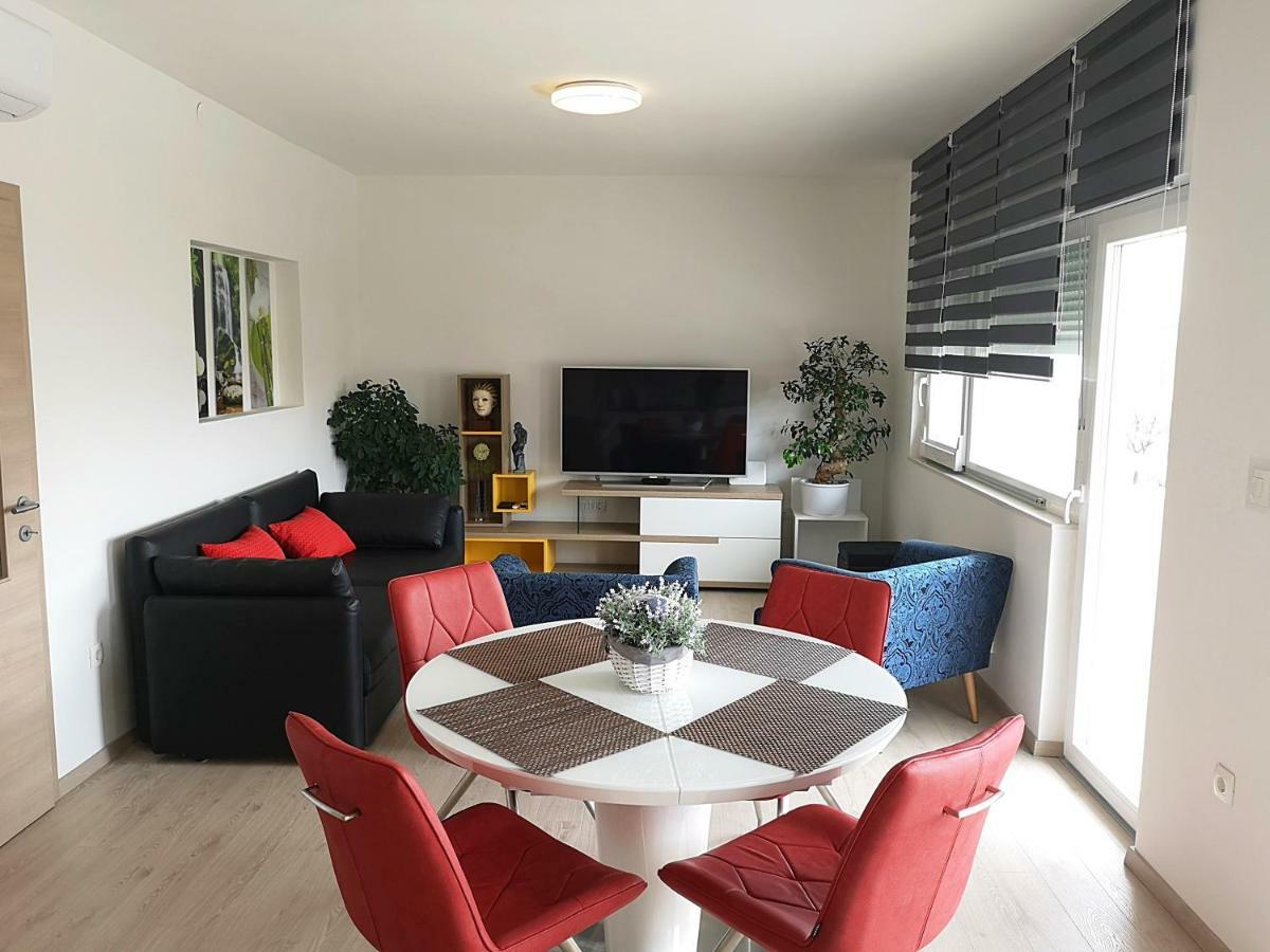 Ac Apartment With 2 Bedrooms And 2 Bathrooms-Free Private Parking Сплит Экстерьер фото